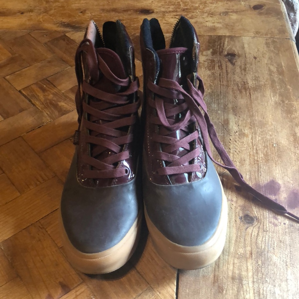 Vans size 8